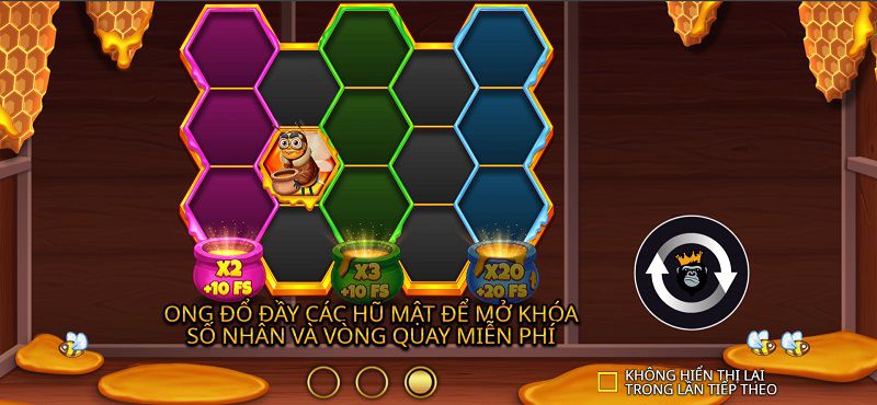 Canh cụm tổ ong và vòng quay miễn phí
